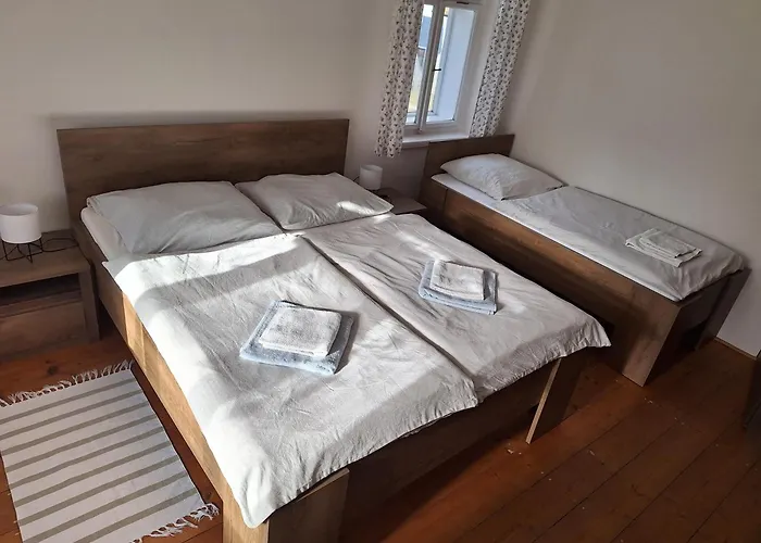 Apartment 180